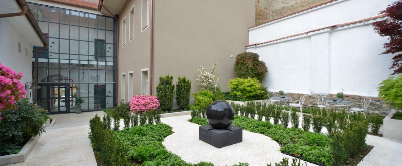 Hotel Maribor & Garden Rooms Ngoại thất bức ảnh